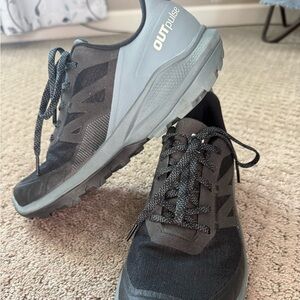 Woman’s Salomon hiking shoes
